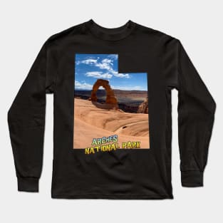 Utah Outline (Arches National Park - Delicate Arch) Long Sleeve T-Shirt